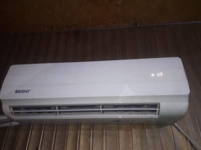 orient 1 ton AC
