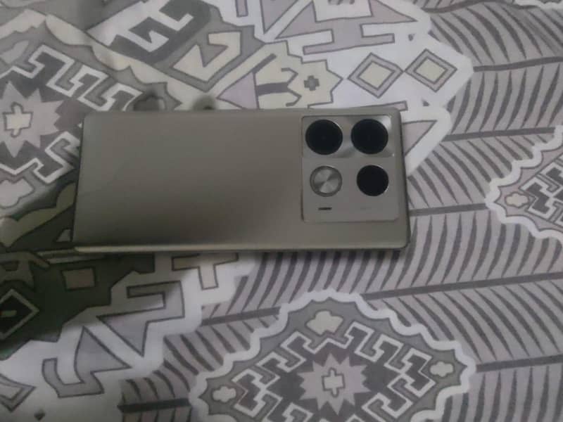Infinix Note 40 Pro Plus 13