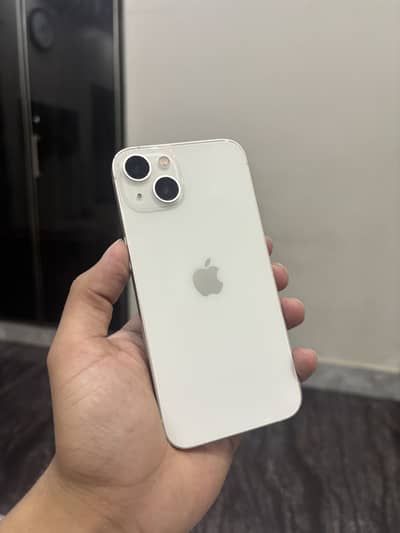 Apple iPhone 13