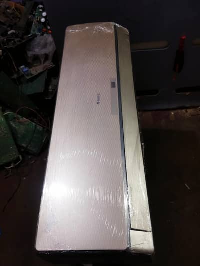 GREE inverter air conditioner 1 ton