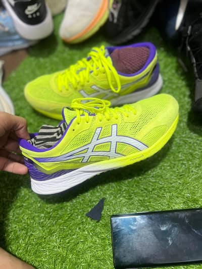 100% original Premium quality  uk USA original shoes k liye  rabta kry