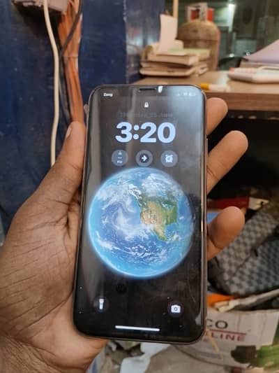 Apple iPhone XS