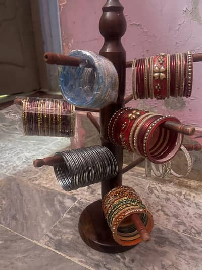 bangle stand with 12 rods