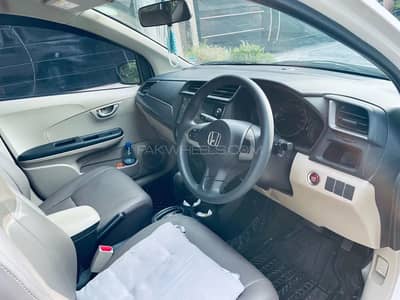 2022 Honda BR-V i-VTEC S is a highly practical 7-seater