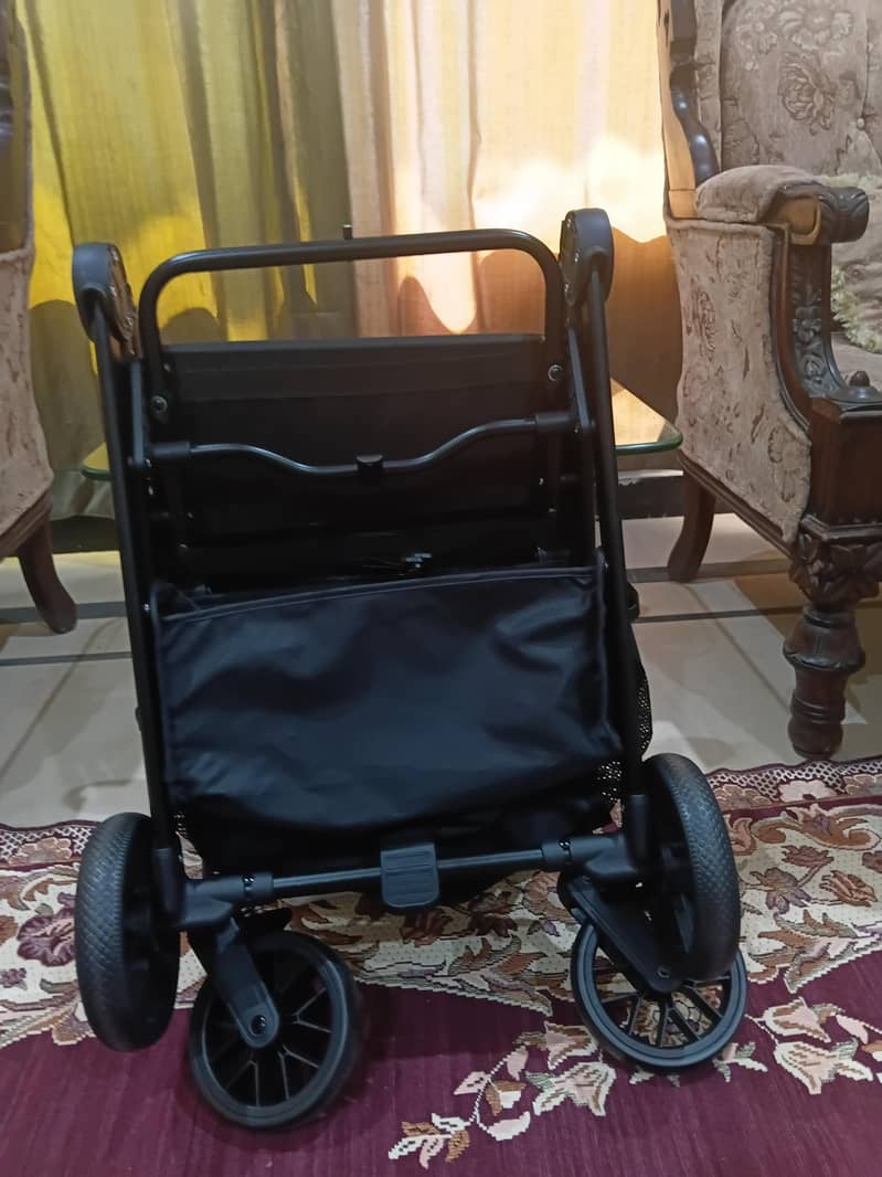 box pack stroller 13