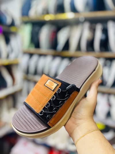 Casual Flip-flop & Flat Slippers