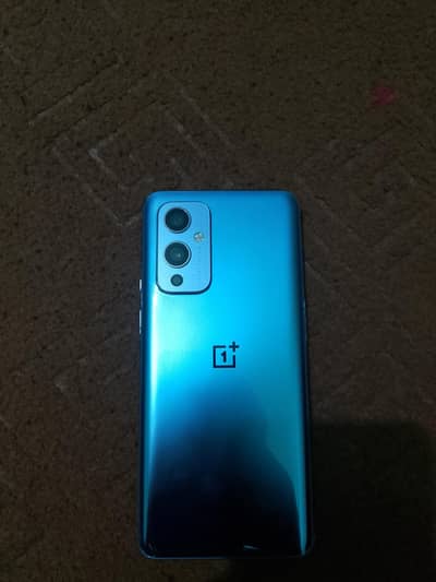 OnePlus 9 5G 8 128 snapdragon 888