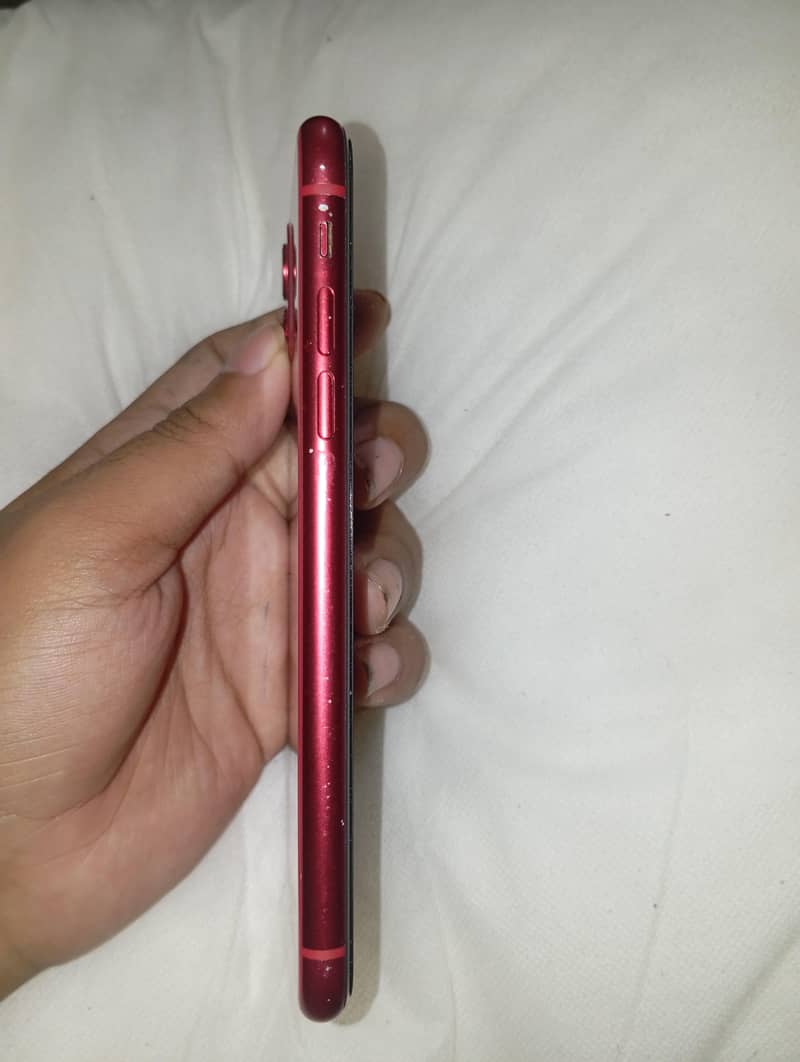 iPhone 11 5