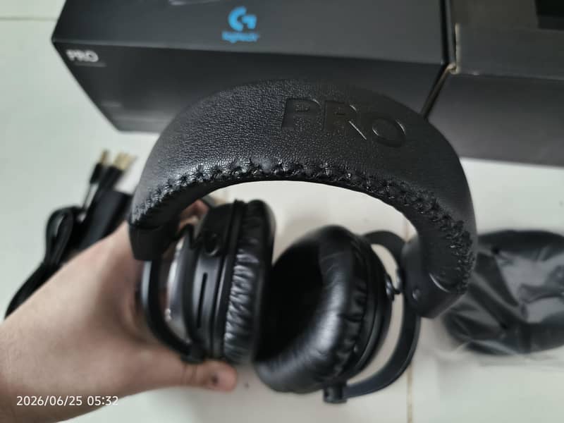 LOGITECH G PRO X 11
