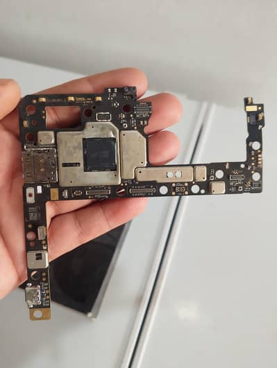 Lenovo legion y700 12 256 mother board fresh pice 14k fix price