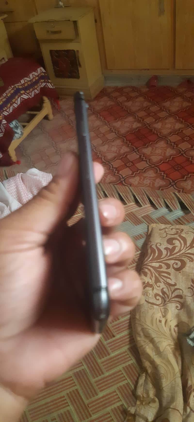 Apple iPhone 8 1