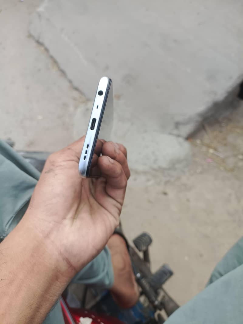 OPPO A16 3