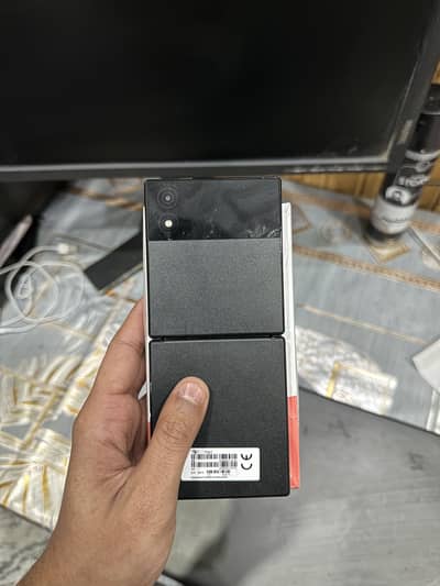 Itel Flip 1 Flip Phone | Dual SIM | Type-C Charging | Condition 10/10