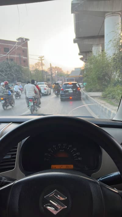 Suzuki Wagon R 2015