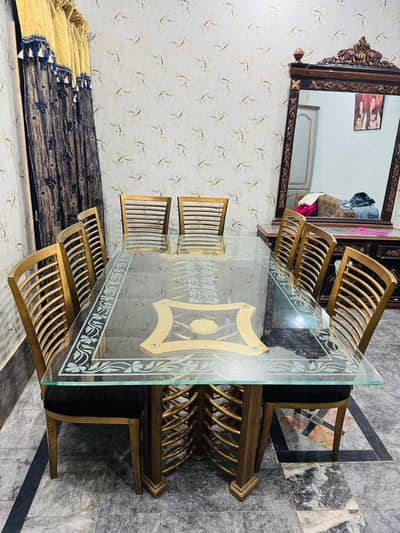 Beautiful dinning table set