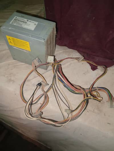 12 volt power supply