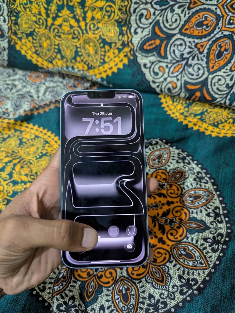 Apple iPhone 14 plus 3