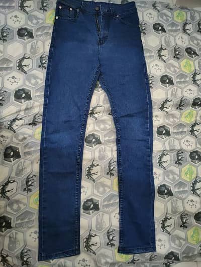 4 Pair of Pants slightly used 2000 (each 650 pkr)