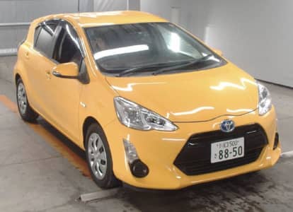 Toyota Aqua S LED
