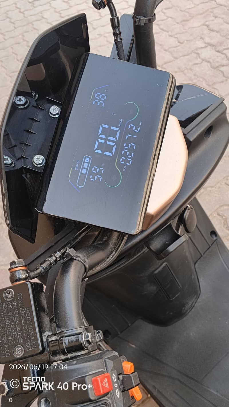 Crown firefly 5