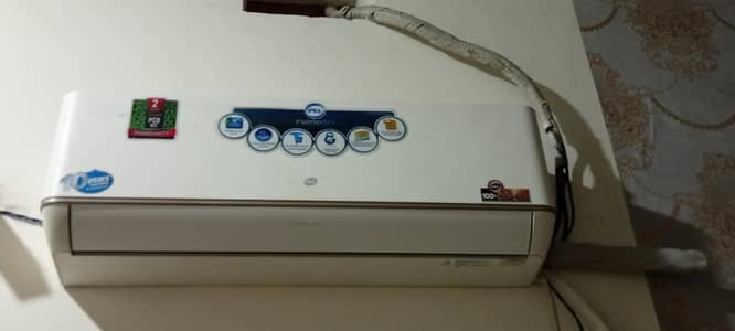 Pel Inverter AC 1.5 Ton Use like new AC
