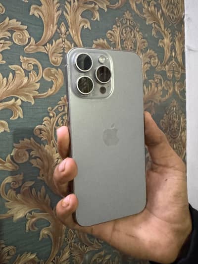 Apple iPhone 15 Pro Max