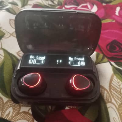 M. 10 headset