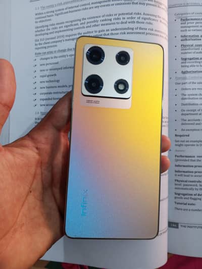 Infinix Note 30 Pro
