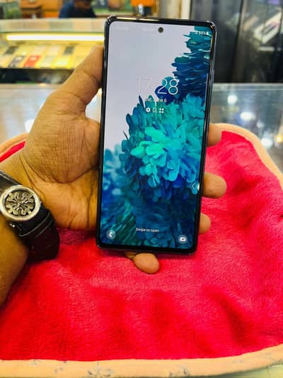Samsung Mobile S20 FE