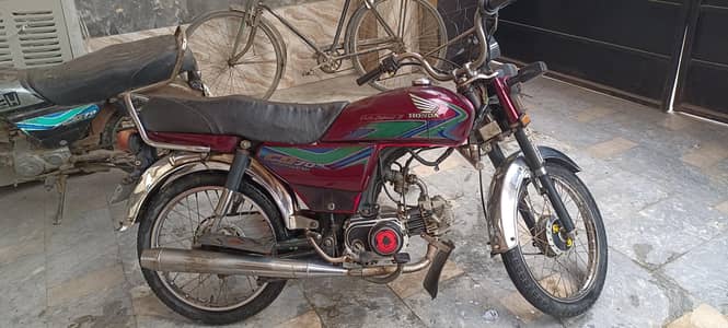 bike for sale safdrabad se hn all document clear hai to message kar