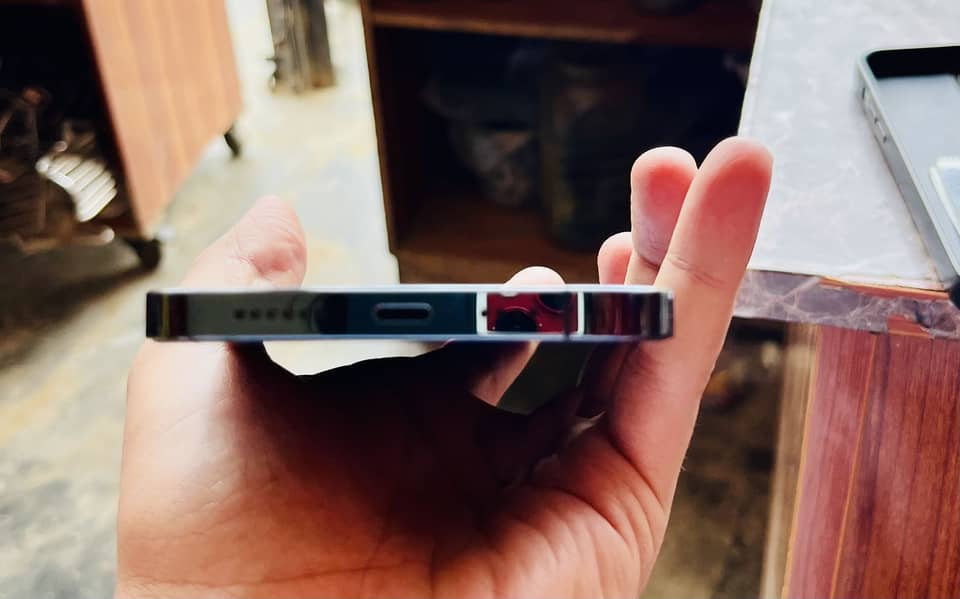 Apple iPhone 12 Pro Max 5