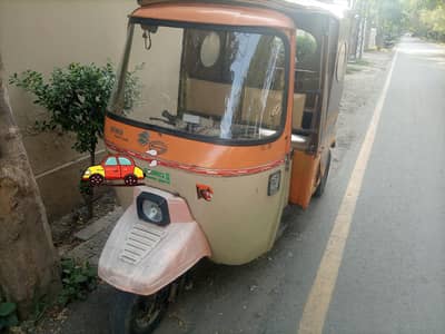 auto rickshaw Siwa 2019 model new battery engine A1 tyre A1