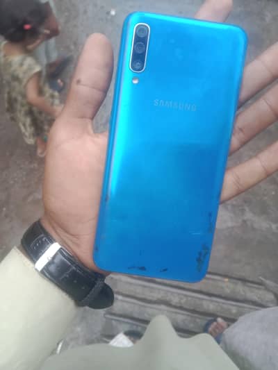 Samsung Mobile A50 exchange possible