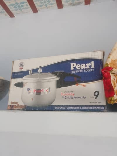 pressure cooker 9liter for sale price 4k whatpp03145314868