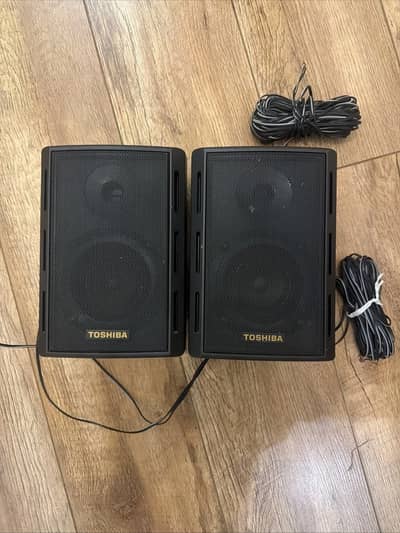 Toshiba 2x Speaker 5W 8 Ohm Black Pair Surround Sound Speakers