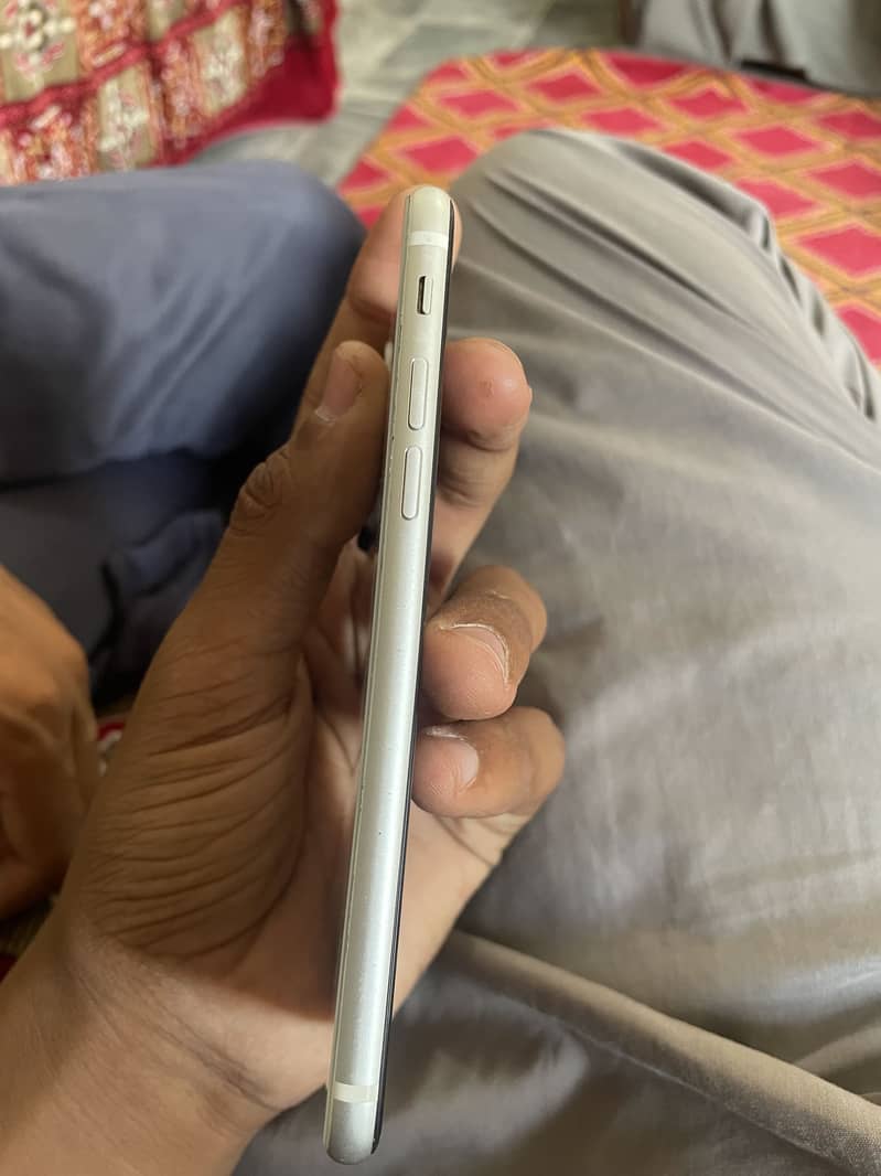 Apple iPhone SE 5