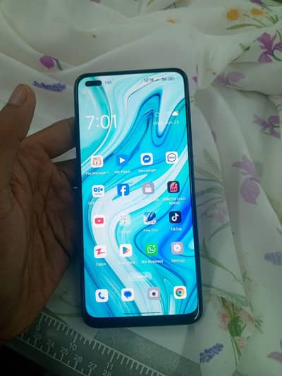 OPPO F17 Pro