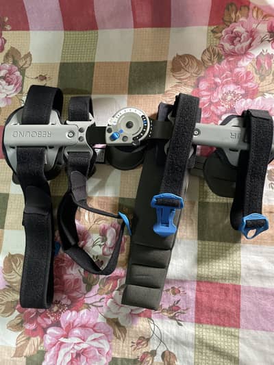 ACL Brace