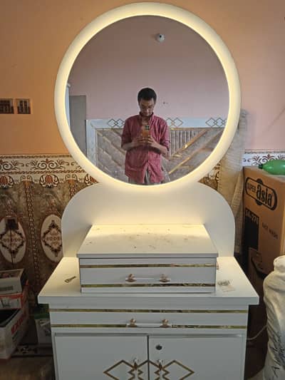 King side bed and 6/6 mattress also