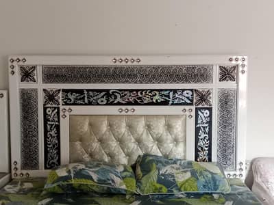 king size bed