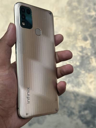 Infinix Hot 11 Play