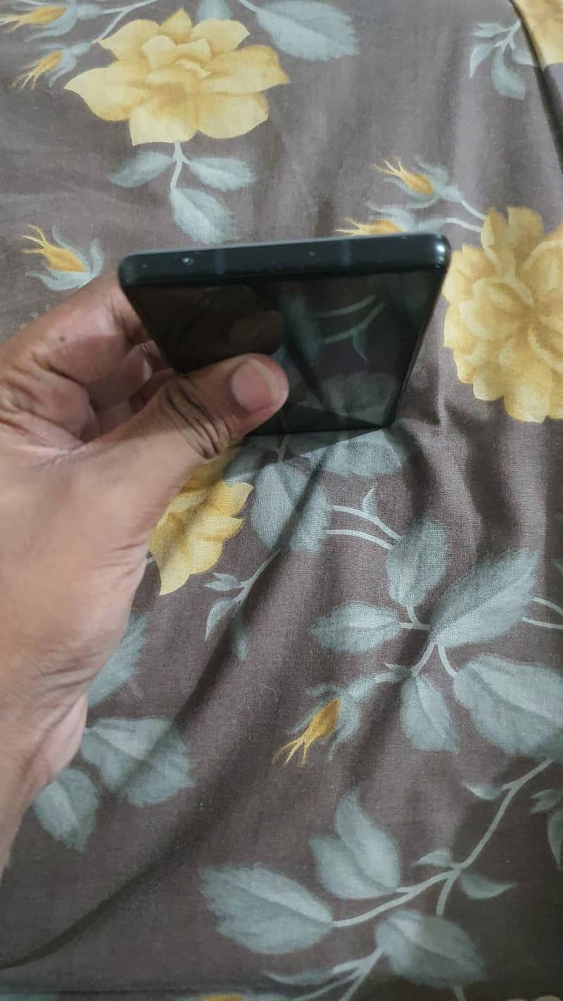 Google Pixel 6a 5