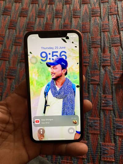 iPhone XR