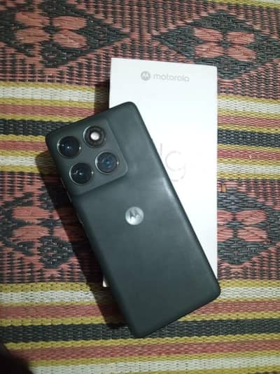 Motorola Edge 2025