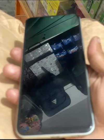 Vivo Y18