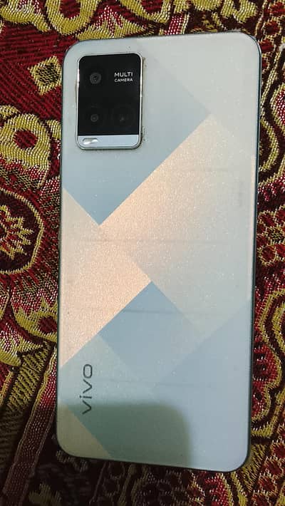 Vivo Y21