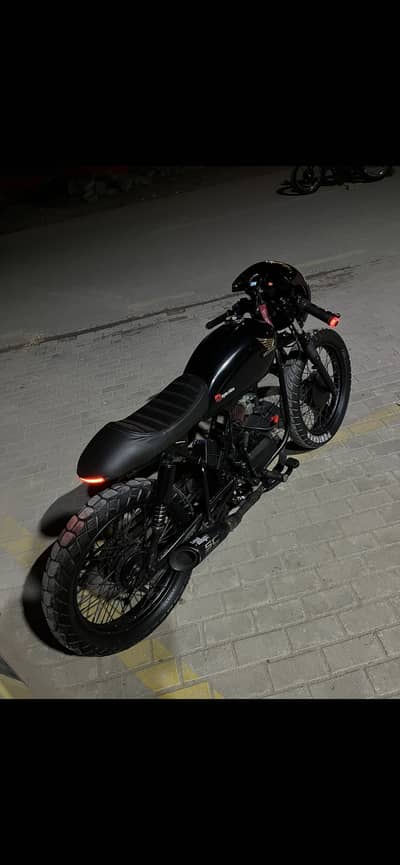 Honda CD-100 cafe racer modified custom built