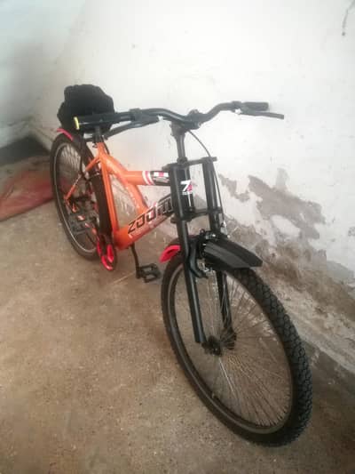 Selling my used bicycle in good condition. was maintained over time.