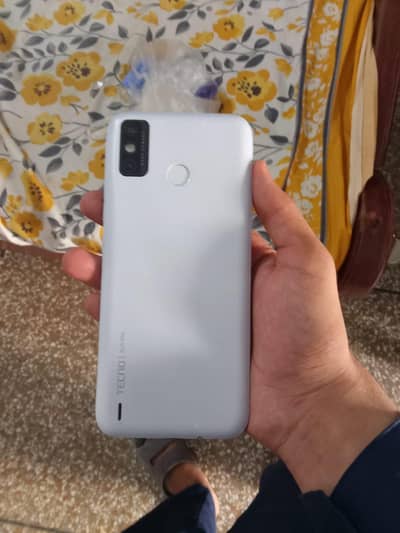 Tecno Spark 6go