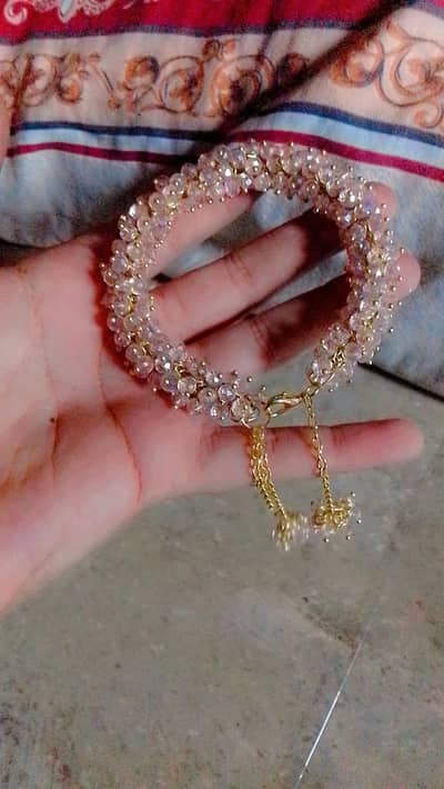 this is a gajra braclet